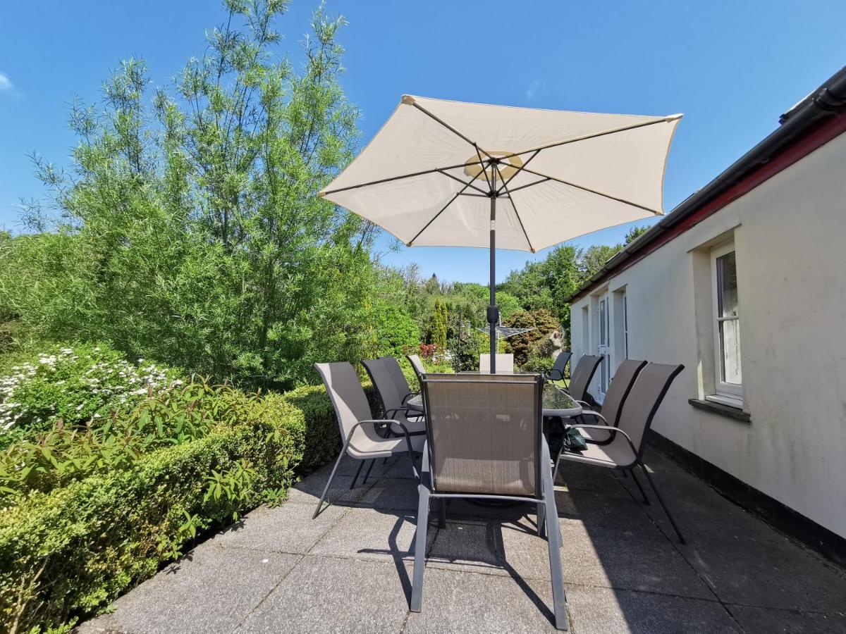 Wellstone Cottages - Honey Coach House Llanfyrnach 외부 사진